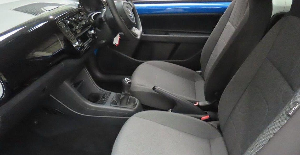 Used Volkswagen up! 2015 for sale - 76377669: Photo 2