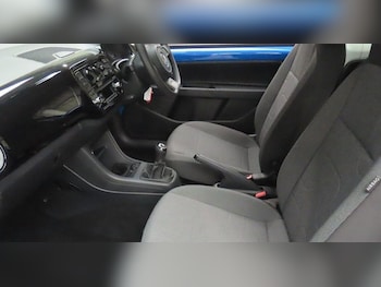 Used Volkswagen up! 2015 for sale - 76377669: Photo