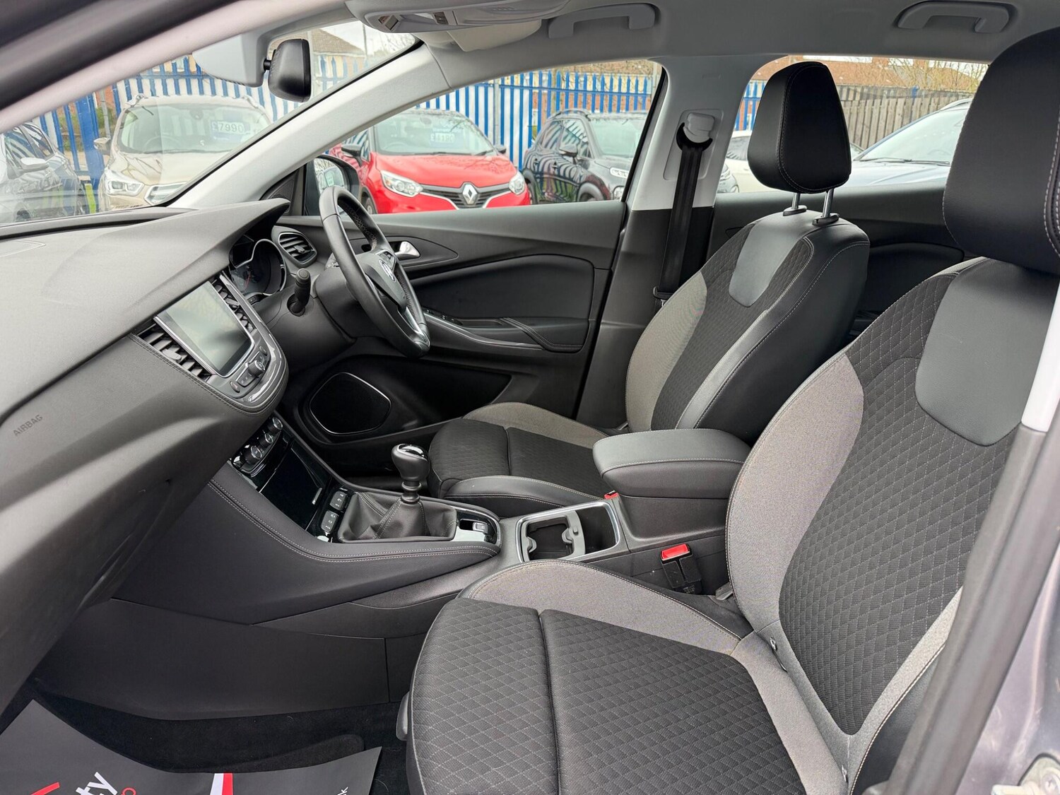 Used Vauxhall Grandland X 2019 for sale - 77940688: Photo 11