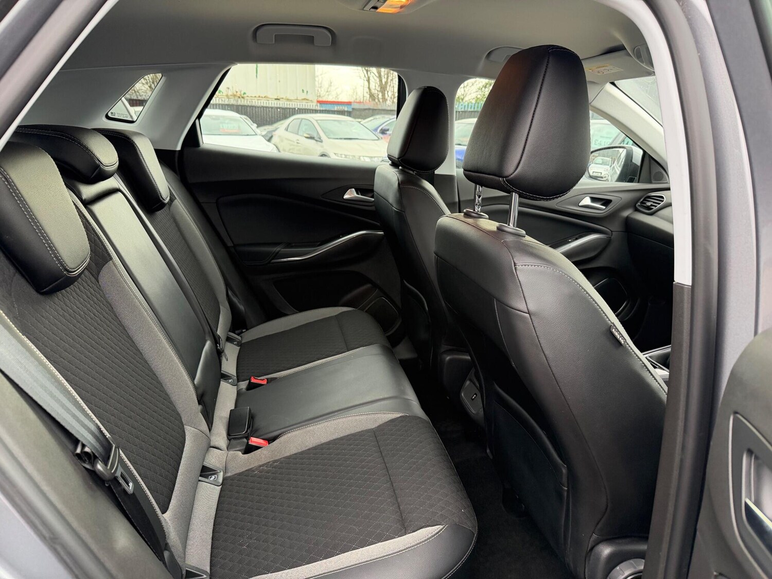 Used Vauxhall Grandland X 2019 for sale - 77940688: Photo 12