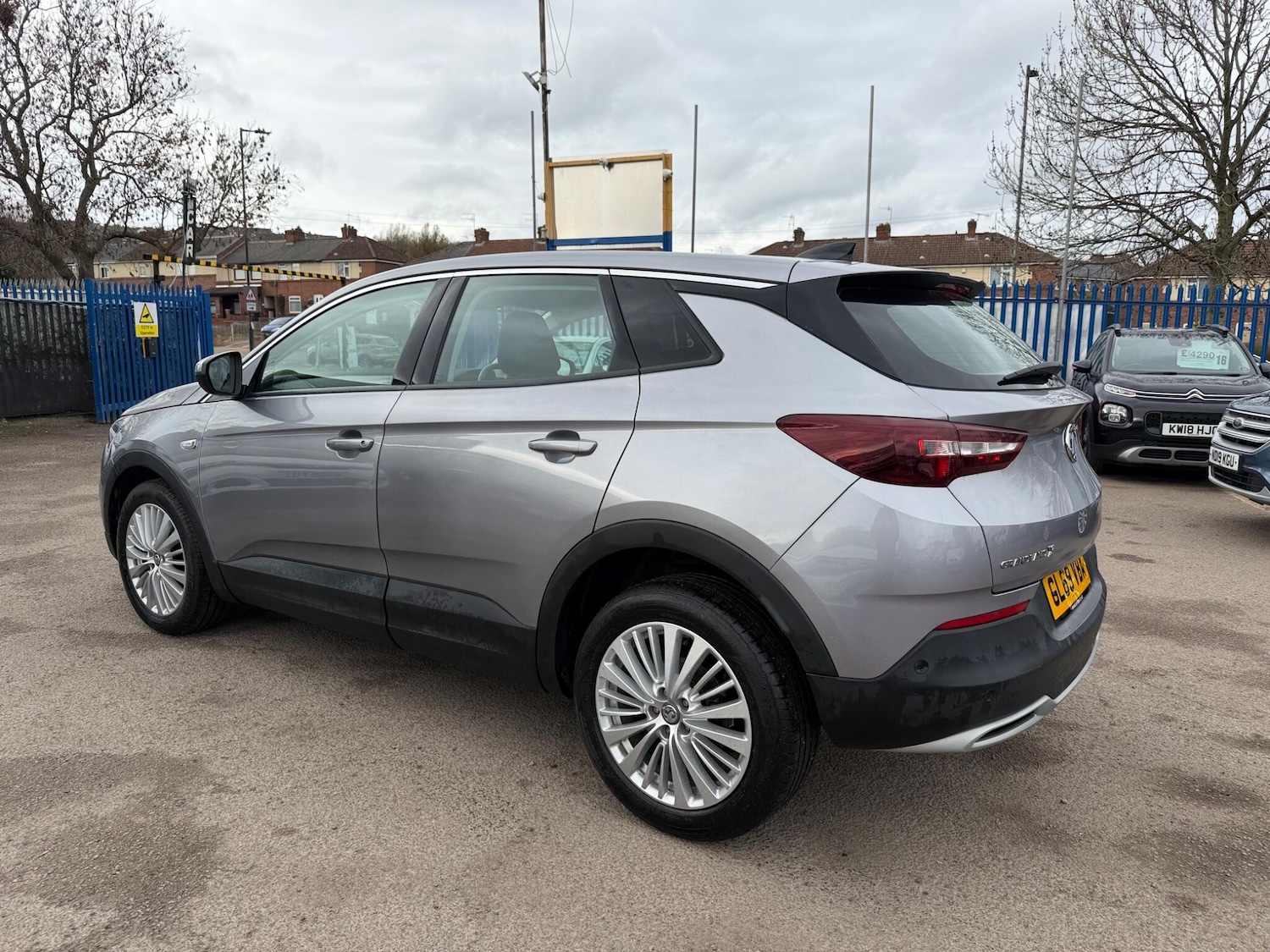 Used Vauxhall Grandland X 2019 for sale - 77940688: Photo 4