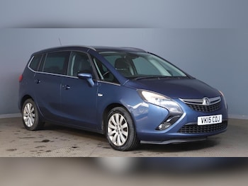 2015 (15) - 1.4T SE 5dr Auto