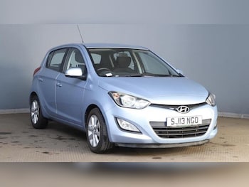 Used Hyundai i20 2013 for sale - 78843350: Photo