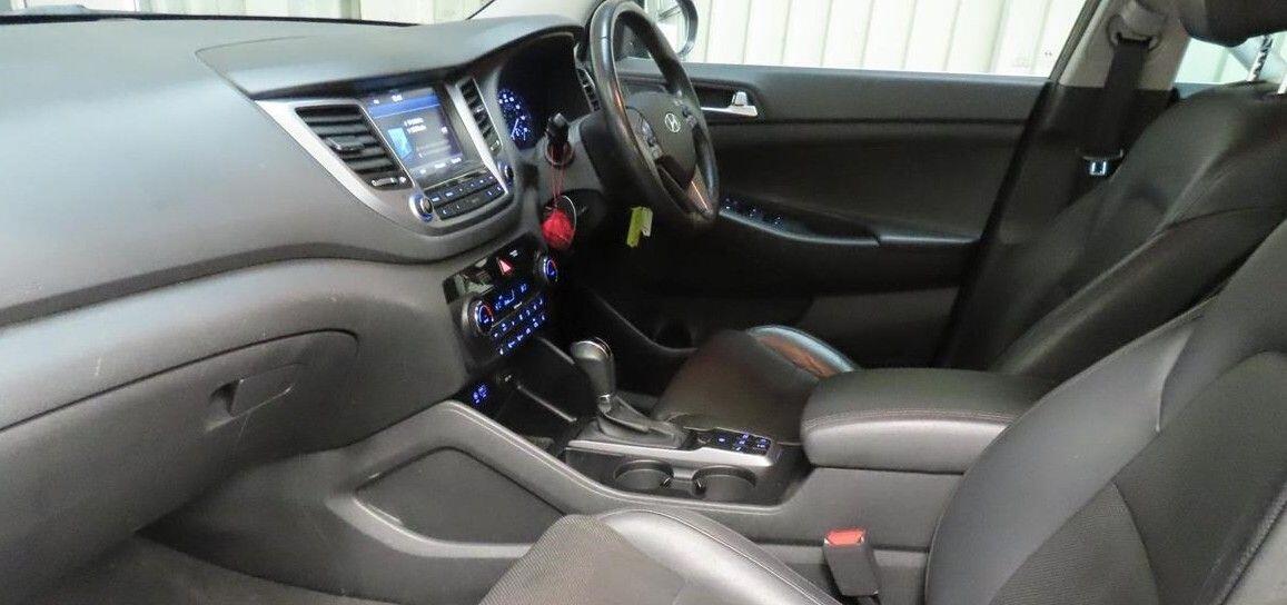 Used Hyundai TUCSON 2015 for sale - 77783602: Photo 2