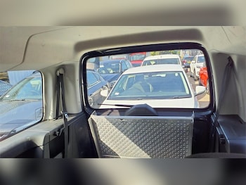 Used Volkswagen Caddy Maxi Life 2016 for sale - 78220060: Photo