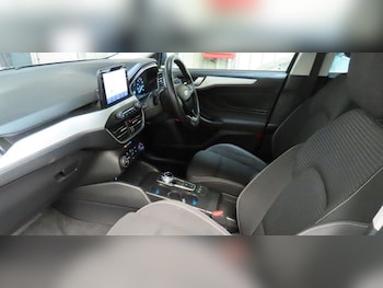 Used Ford Focus 2020 for sale - 76398699: Photo