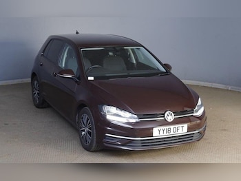 Used Volkswagen Golf 2018 for sale - 79116286: Photo