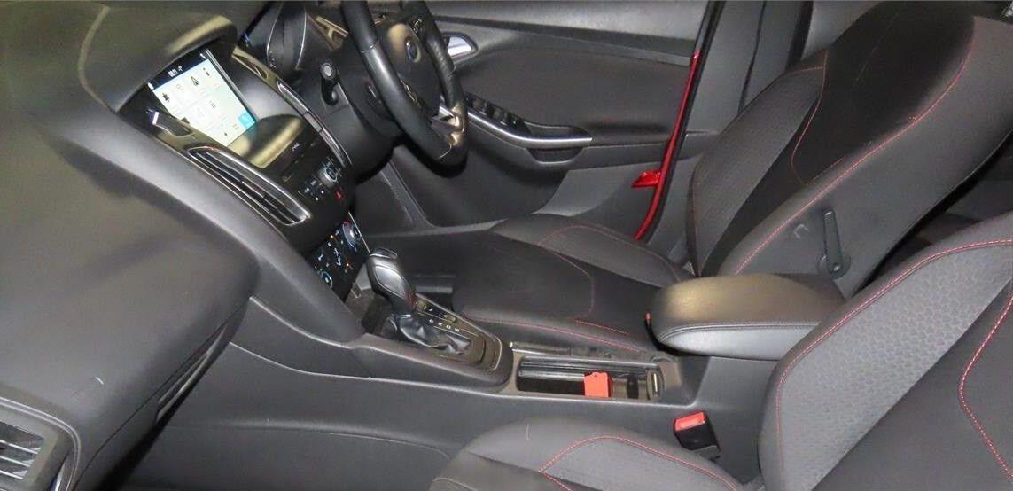 Used Ford Focus for sale - 77229216: Photo 2