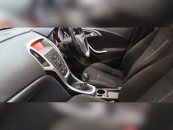 Used Vauxhall Astra 2011 for sale - 76965271: Photo