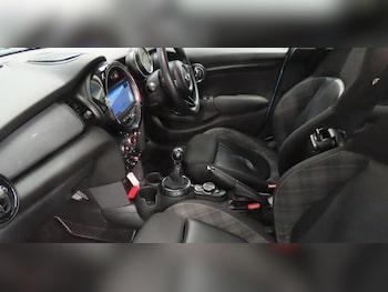 Used MINI Hatch 2015 for sale - 77597858: Photo