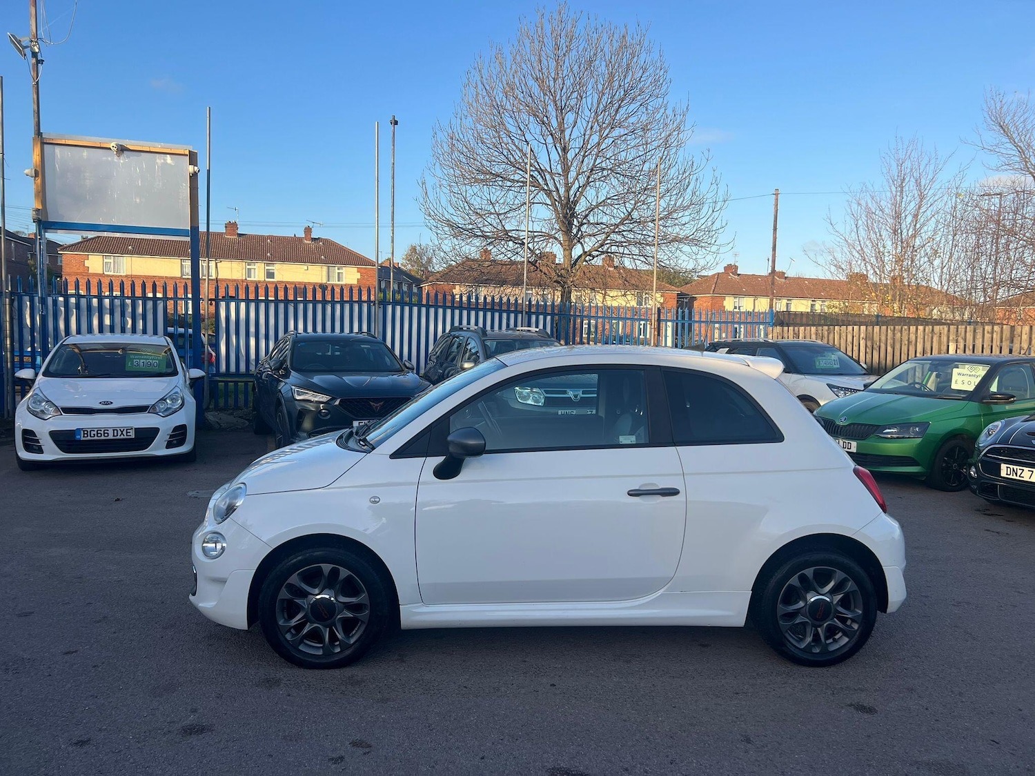 Used Fiat 500 2018 for sale - 76990870: Photo 3