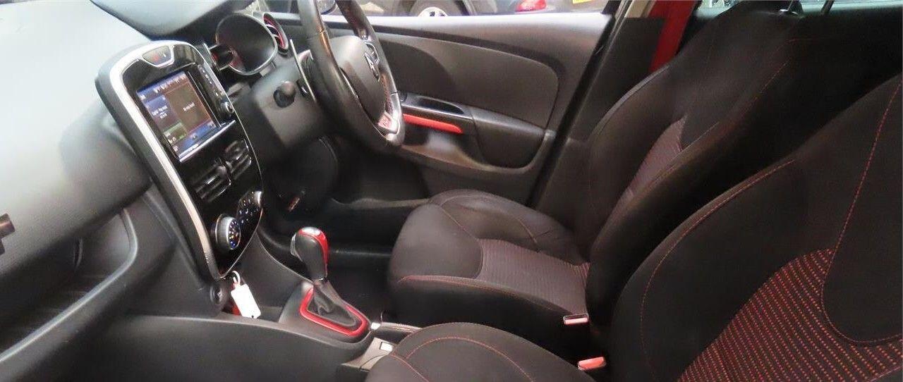 Used Renault Clio 2015 for sale - 76398688: Photo 2