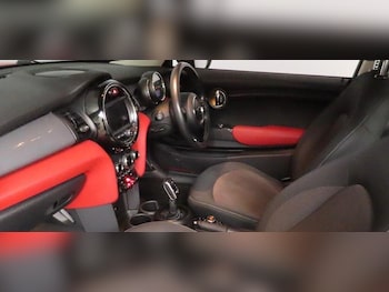 Used MINI Hatch 2018 for sale - 79328540: Photo