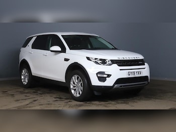 Land Rover Discovery Sport feature image