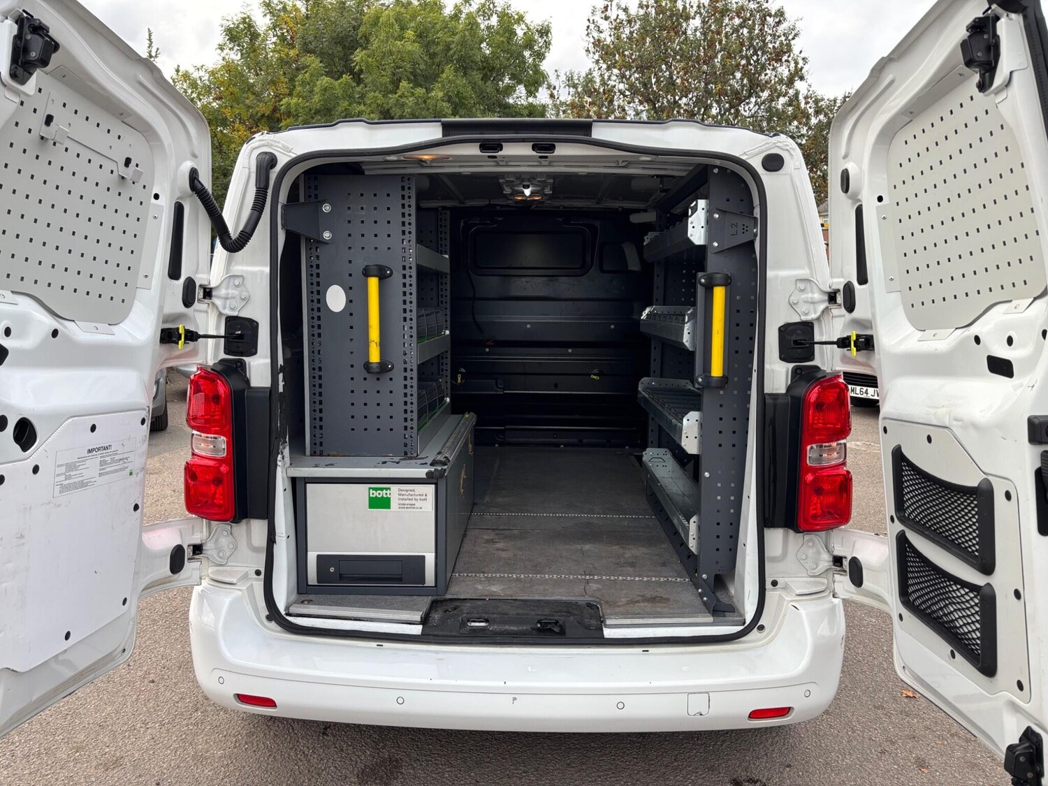 Used Vauxhall Vivaro 2020 for sale - 76349245: Photo 15