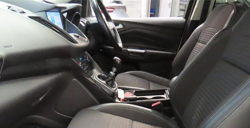 Used Ford Kuga 2018 for sale - 77768472: Photo 2