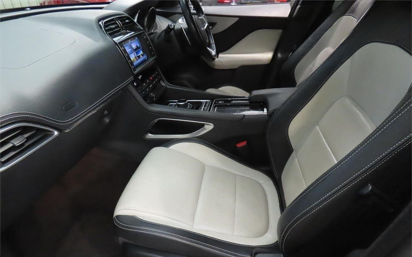 Used Jaguar F-Pace 2018 for sale - 77358392: Photo 2