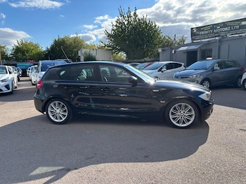 Used BMW 1 Series 2010 for sale - 76042152: Photo