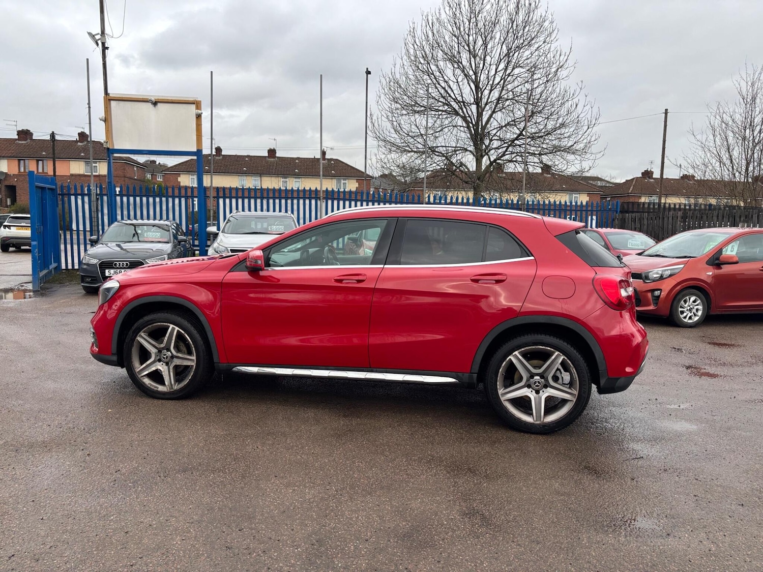 Used Mercedes-Benz GLA for sale - 77484040: Photo 4