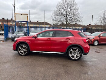 Used Mercedes-Benz GLA 2018 for sale - 77484040: Photo