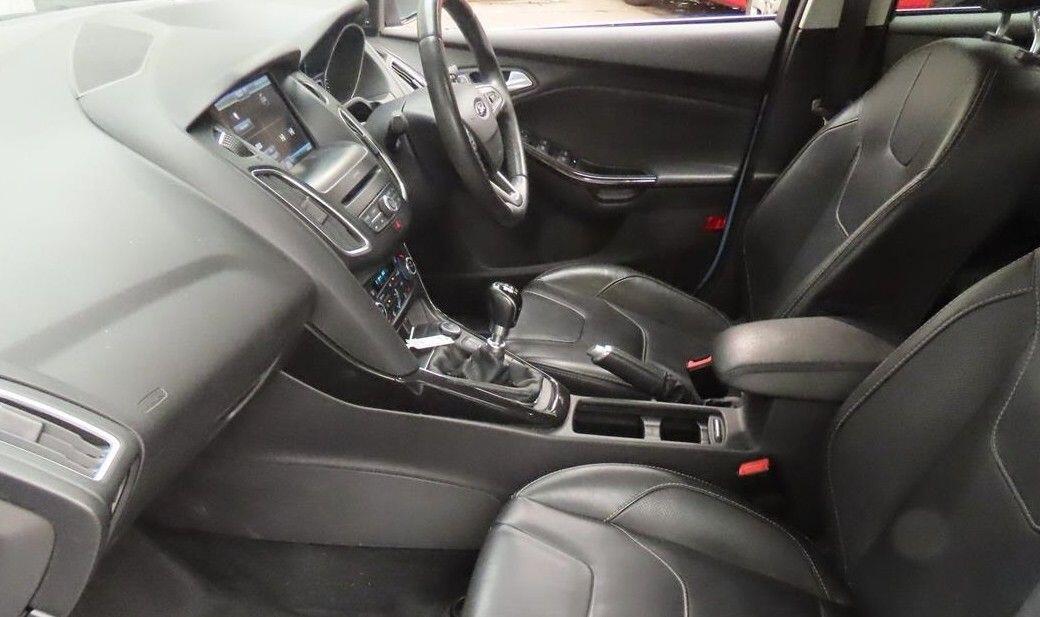 Used Ford Focus 2016 for sale - 78085978: Photo 2