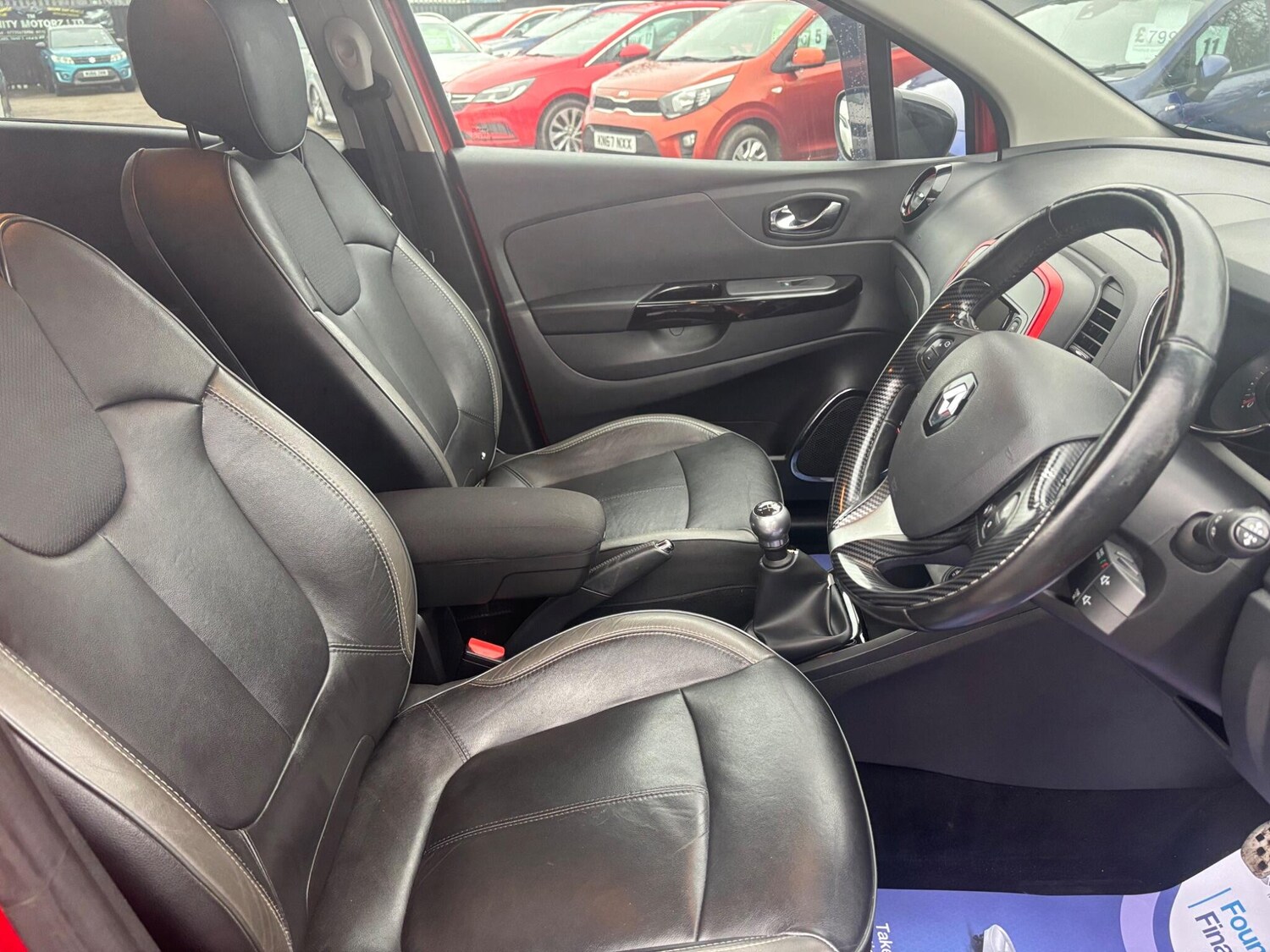 Used Renault Captur for sale - 77484328: Photo 8