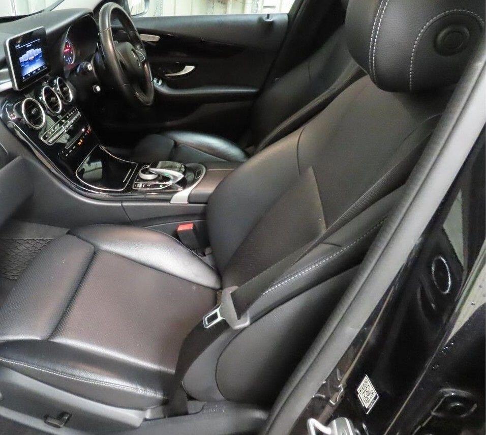 Used Mercedes-Benz C Class 2017 for sale - 76667099: Photo 2