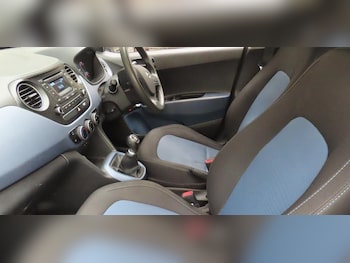 Used Hyundai i10 2014 for sale - 75928485: Photo
