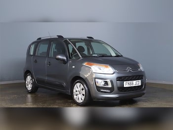 Used Citroen C3 Picasso 2016 for sale - 77549801: Photo