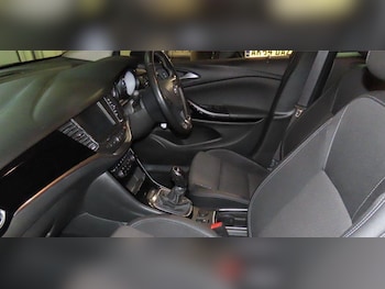 Used Vauxhall Astra 2019 for sale - 77237862: Photo