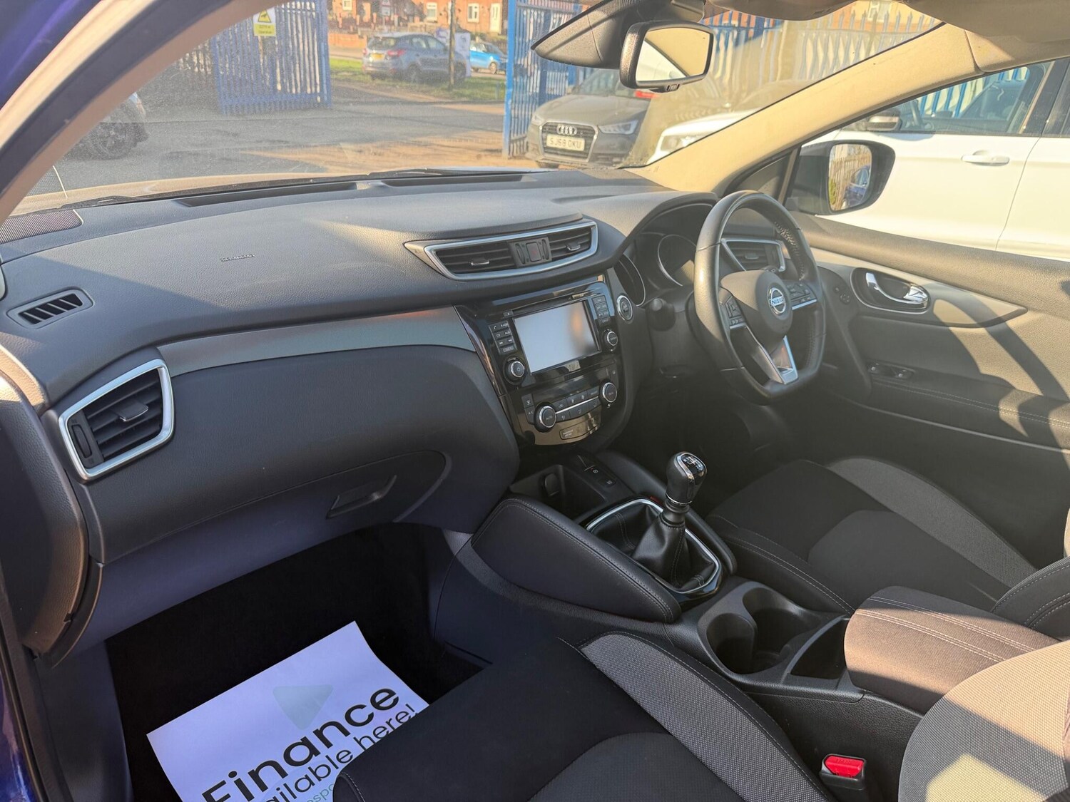 Used Nissan Qashqai 2017 for sale - 77939834: Photo 13