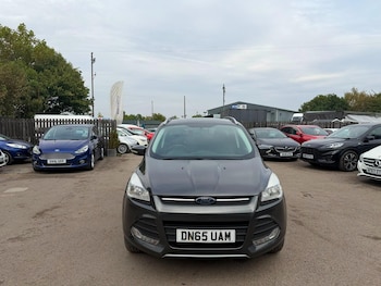 Used Ford Kuga 2015 for sale - 79577311: Photo