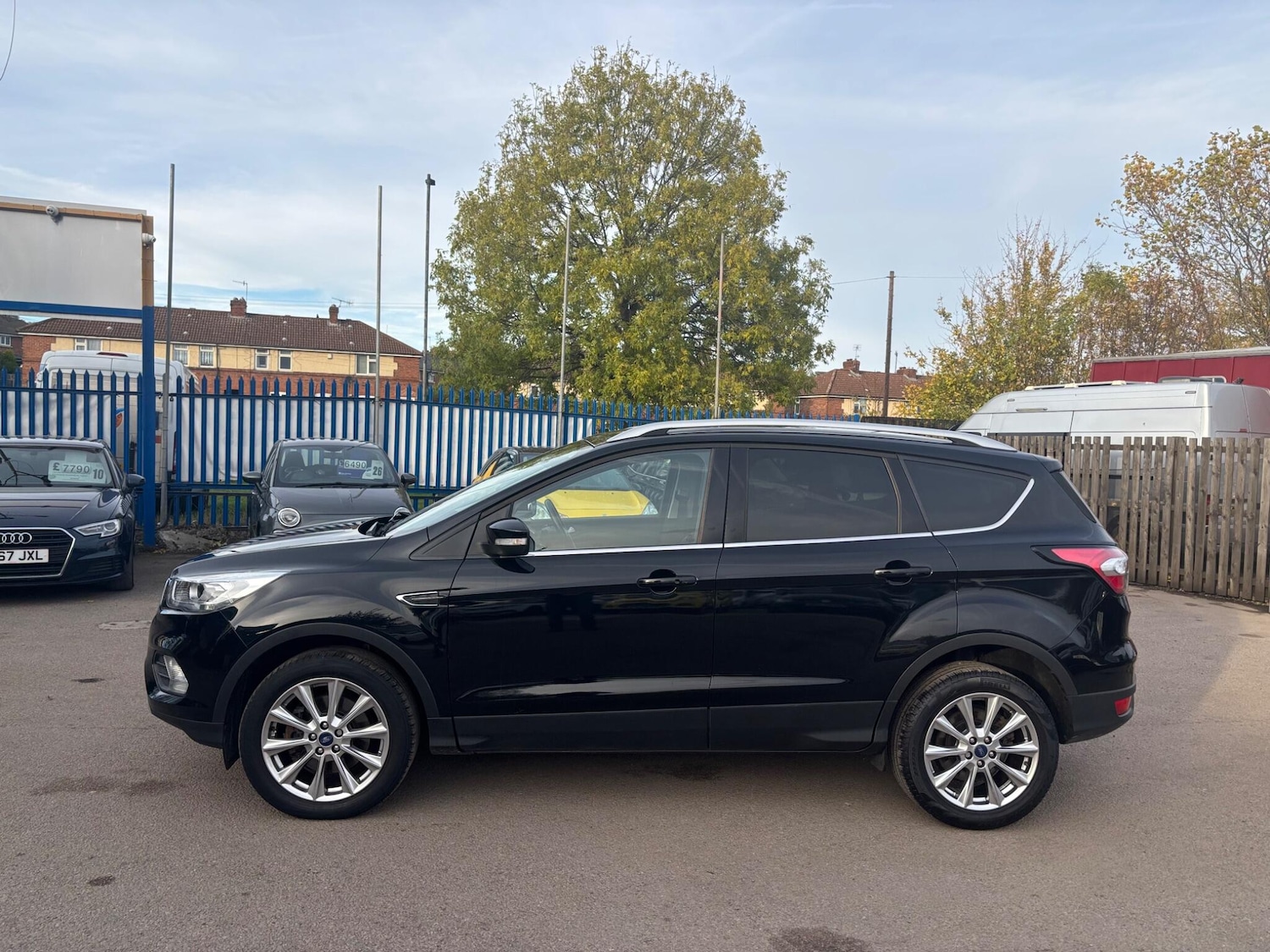 Used Ford Kuga 2019 for sale - 76398494: Photo 3