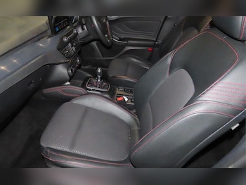 Used Ford Focus 2019 for sale - 77109290: Photo