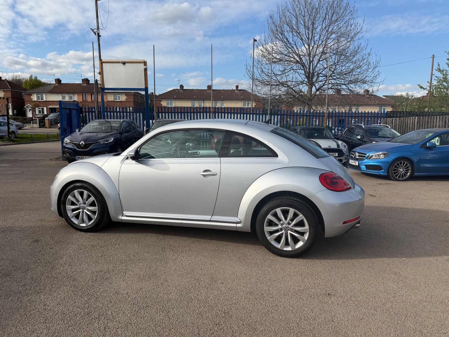 Used Volkswagen Beetle 2012 for sale - 78204741: Photo 4