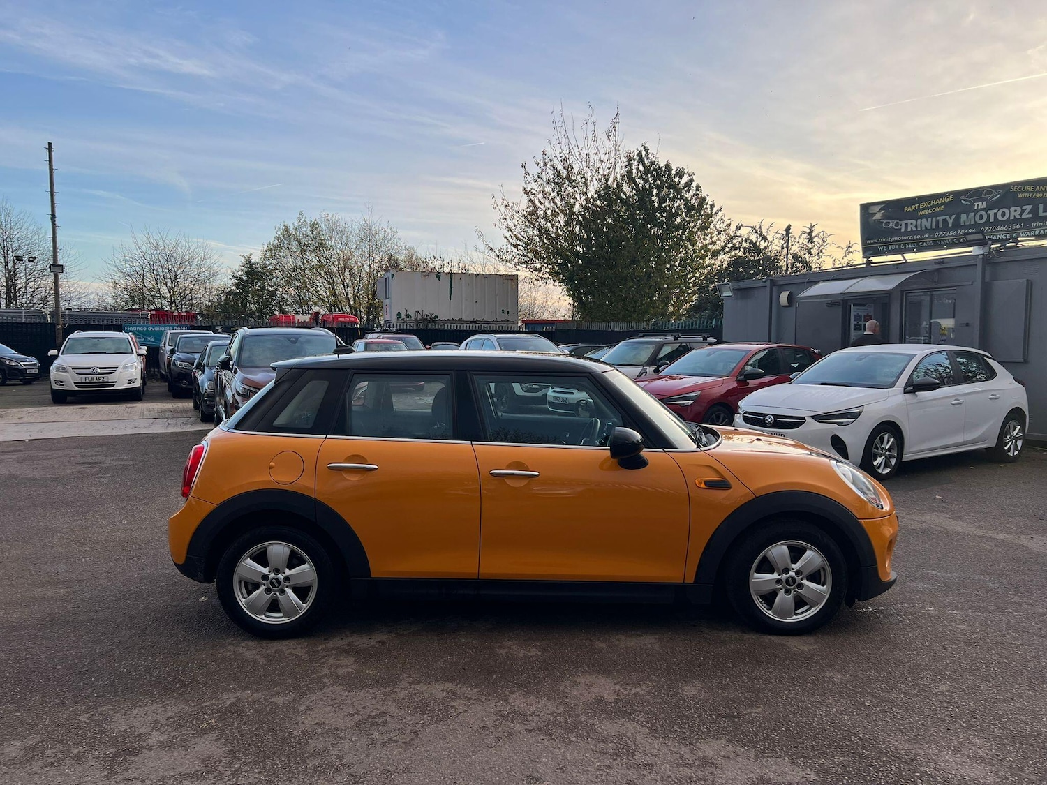 Used MINI Hatch 2016 for sale - 76573004: Photo 2