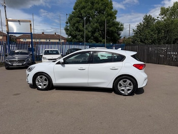 Used Ford Focus 2019 for sale - 78833891: Photo