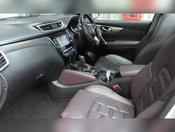 Used Nissan Qashqai 2018 for sale - 79039376: Photo