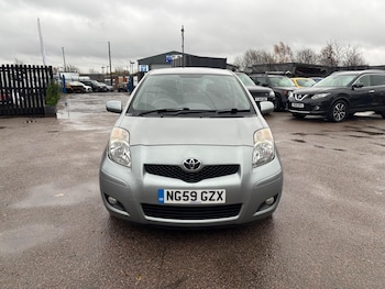Used Toyota Yaris 2010 for sale - 76765090: Photo