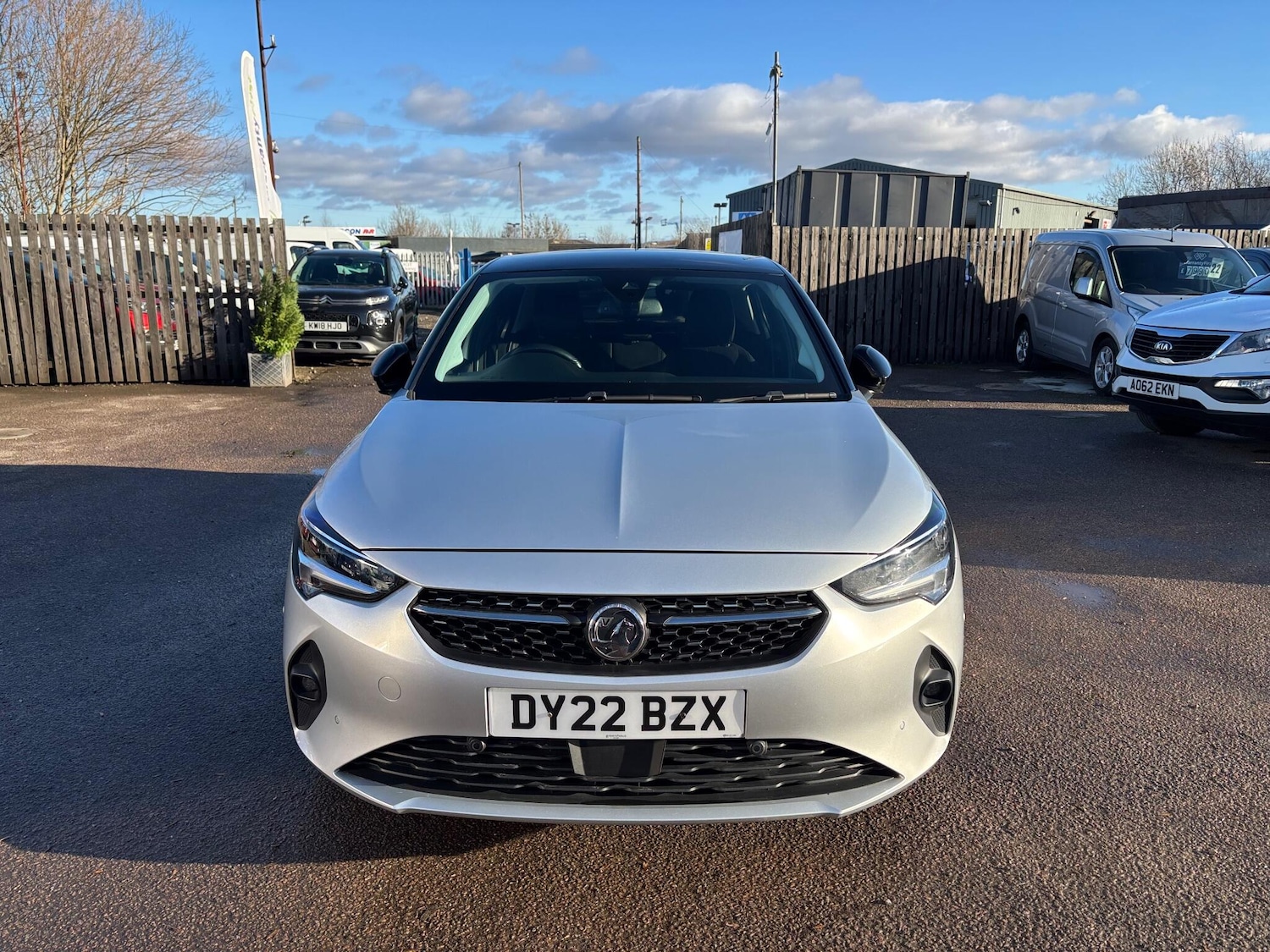 Used Vauxhall Corsa 2022 for sale - 77109371: Photo 2