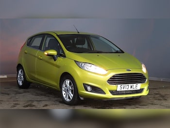 2013 (13) - 1.0T EcoBoost Zetec Euro 5 (s/s) 5dr