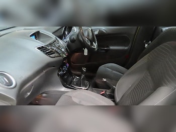 Used Ford Fiesta 2013 for sale - 76247828: Photo 2