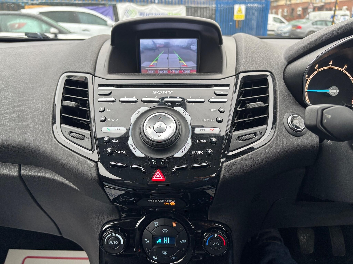 Used Ford Fiesta 2014 for sale - 77015712: Photo 15