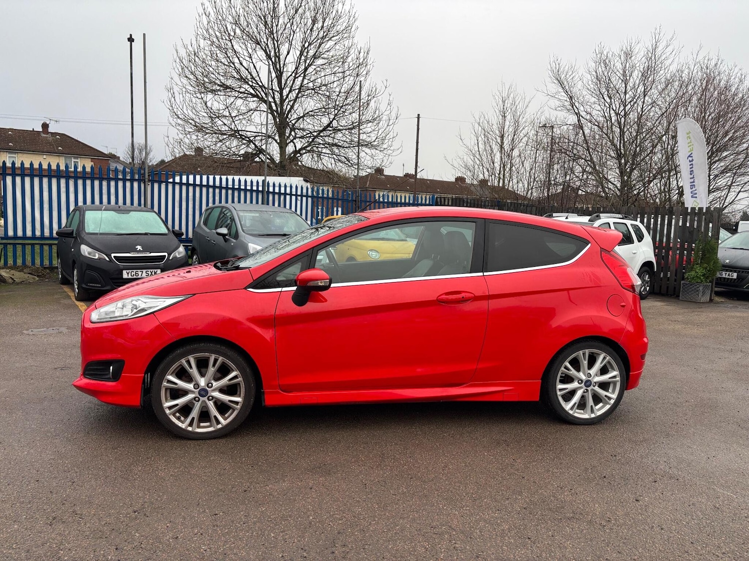 Used Ford Fiesta 2014 for sale - 77015712: Photo 3
