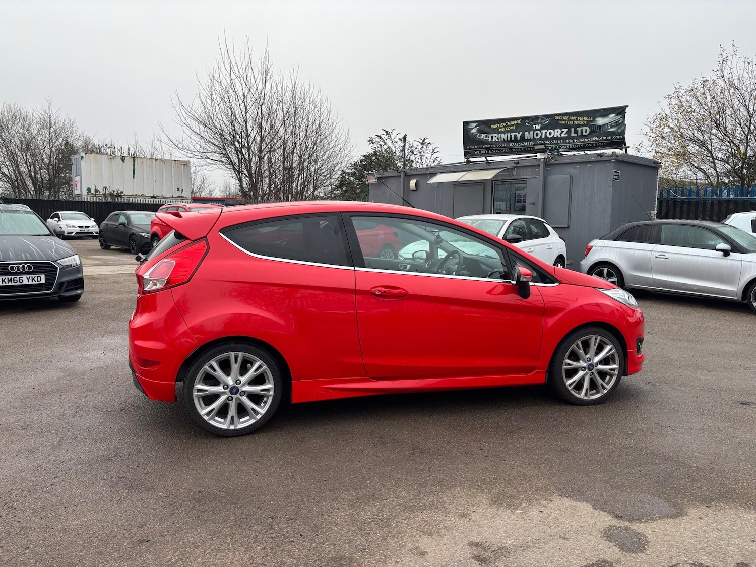 Used Ford Fiesta 2014 for sale - 77015712: Photo 6
