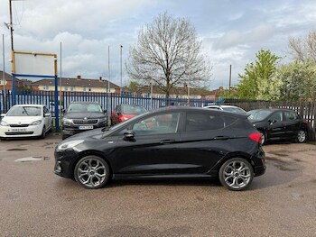 Used Ford Fiesta 2018 for sale - 78376263: Photo
