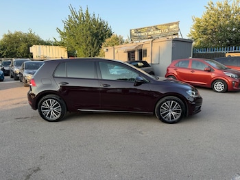 Used Volkswagen Golf 2018 for sale - 79441086: Photo