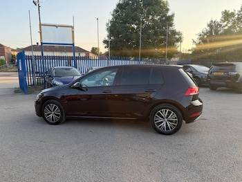 Used Volkswagen Golf 2018 for sale - 79441086: Photo
