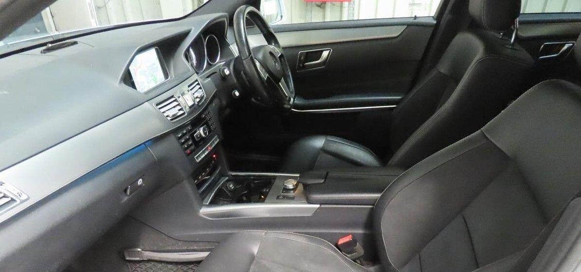 Used Mercedes-Benz E Class for sale - 77267993: Photo 2