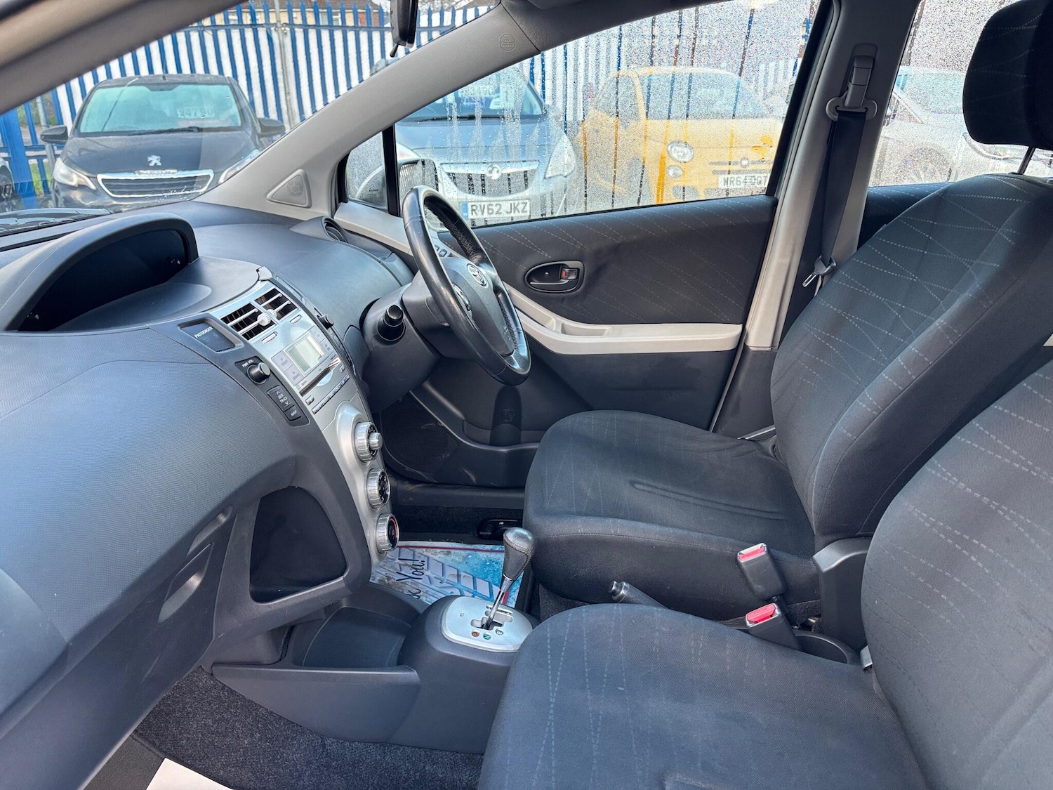 Used Toyota Yaris 2007 for sale - 77015756: Photo 11